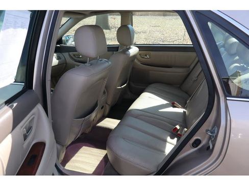 Used 2001 Toyota Avalon XLS image 6