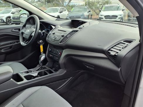 Used 2018 Ford Escape S image 16