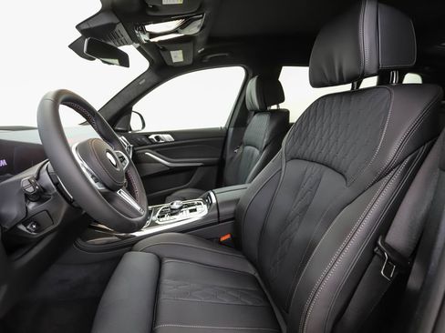 New 2026 BMW X7 M60i AWD/4WD image 11