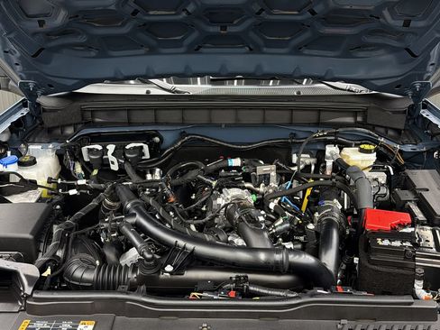 Used 2025 Ford Bronco Outer Banks AWD/4WD image 19