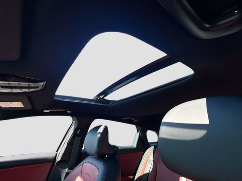 New 2025 Kia K4 GT-Line image 23