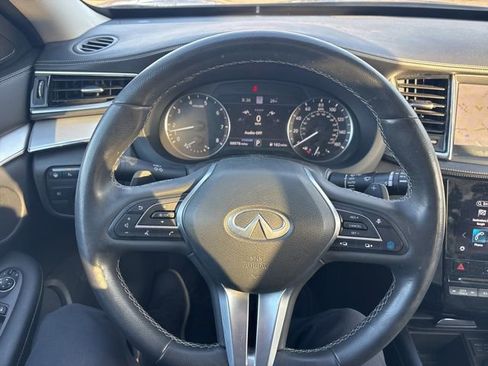 Used 2021 INFINITI QX50 Essential w/ Convenience Package image 11