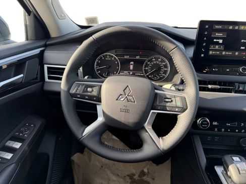 New 2025 Mitsubishi Outlander Trail Edition image 13