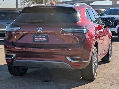 Used 2022 Buick Envision Avenir w/ Technology Package II image 4