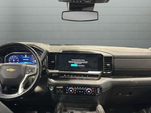 Used 2024 Chevrolet Silverado 3500 LTZ image 4