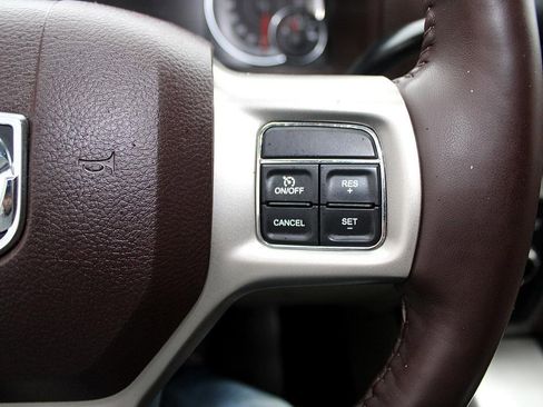 Used 2018 RAM 2500 Laramie w/ Convenience Group image 18