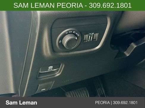 New 2026 Jeep Grand Cherokee Altitude image 10