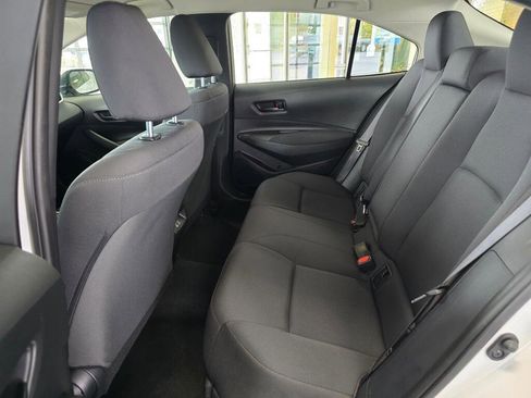 Used 2024 Toyota Corolla LE image 38