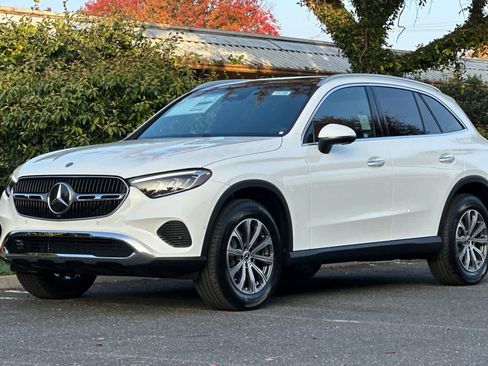 New 2026 Mercedes-Benz GLC 300 4MATIC image 7