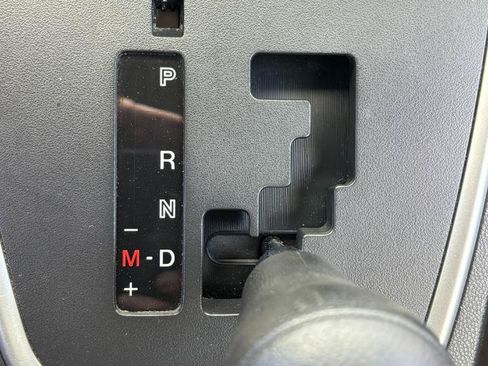Used 2014 MAZDA MAZDA5 Sport FWD image 15