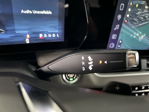 New 2026 Chevrolet Equinox LT w/ Convenience Package II image 51