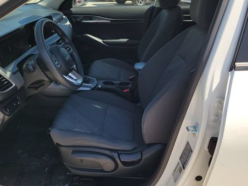 Certified 2024 Kia Seltos LX AWD/4WD image 9