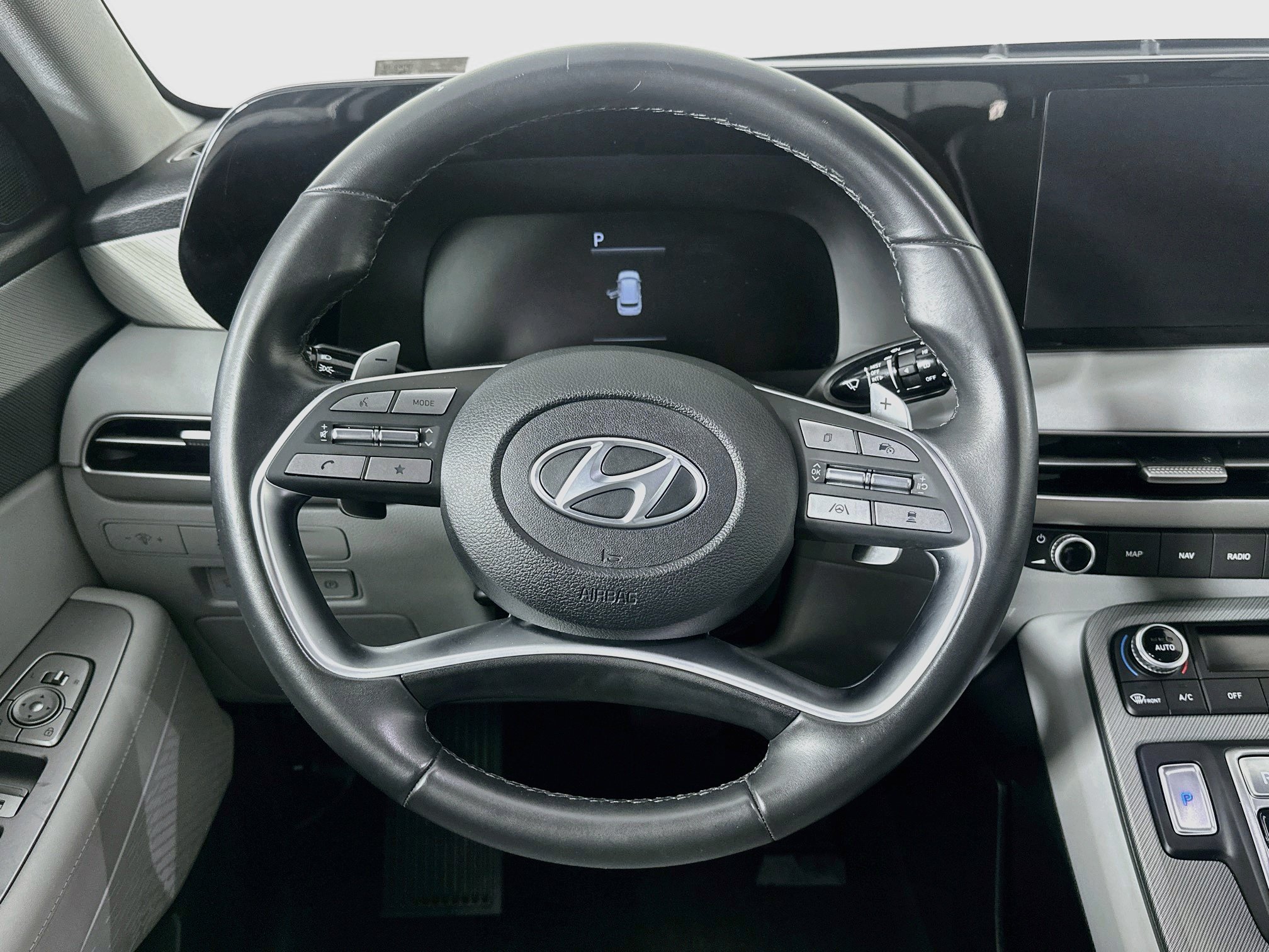 Used 2025 Hyundai Palisade SEL FWD image 18