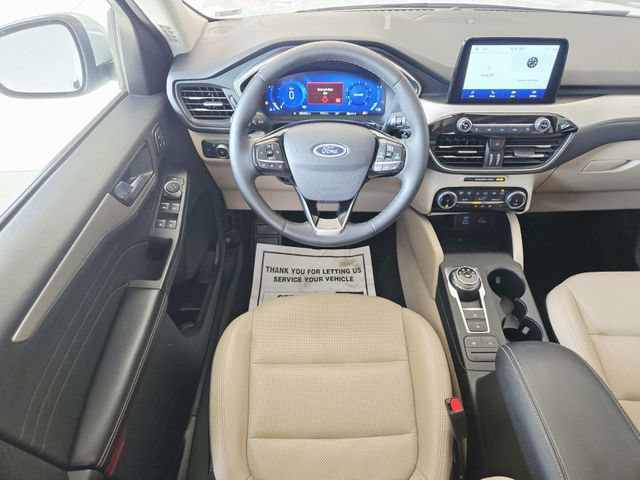 Used 2022 Ford Escape SEL w/ Technology Package AWD/4WD image 12
