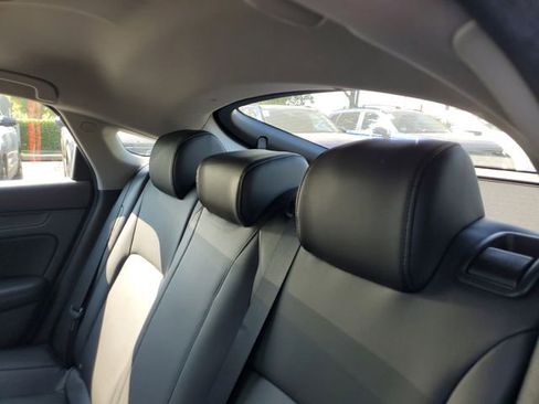 Used 2025 Acura Integra FWD image 10