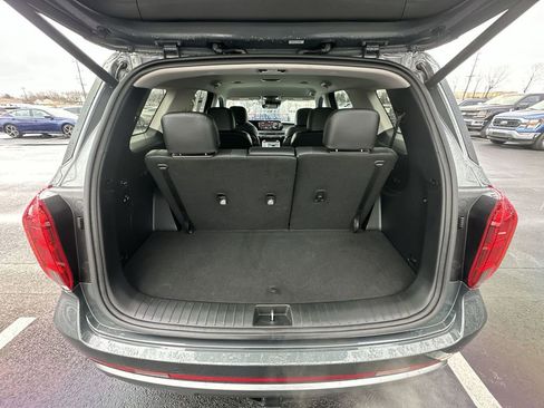 Used 2025 Hyundai Palisade SEL image 24
