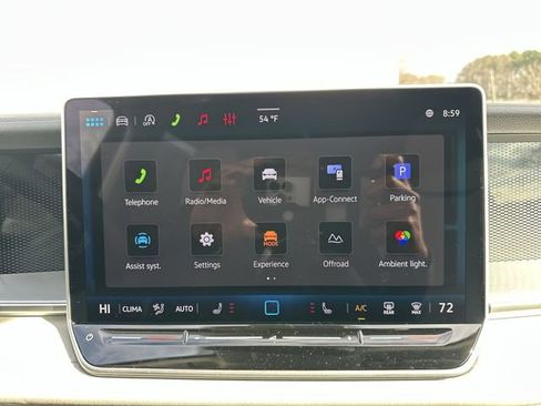 New 2026 Volkswagen Tiguan SE image 25