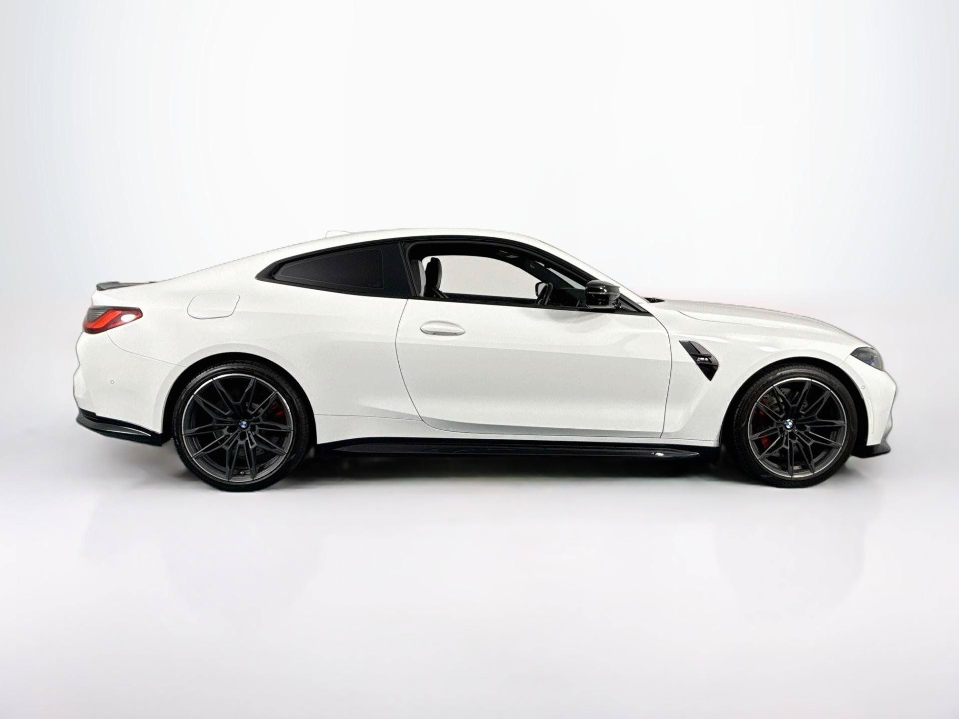Used 2021 BMW M4 Coupe RWD image 4