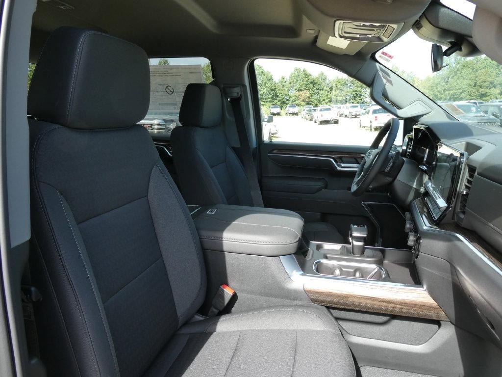 New 2026 Chevrolet Silverado 1500 RST w/ Z71 Off-Road Package AWD/4WD image 11