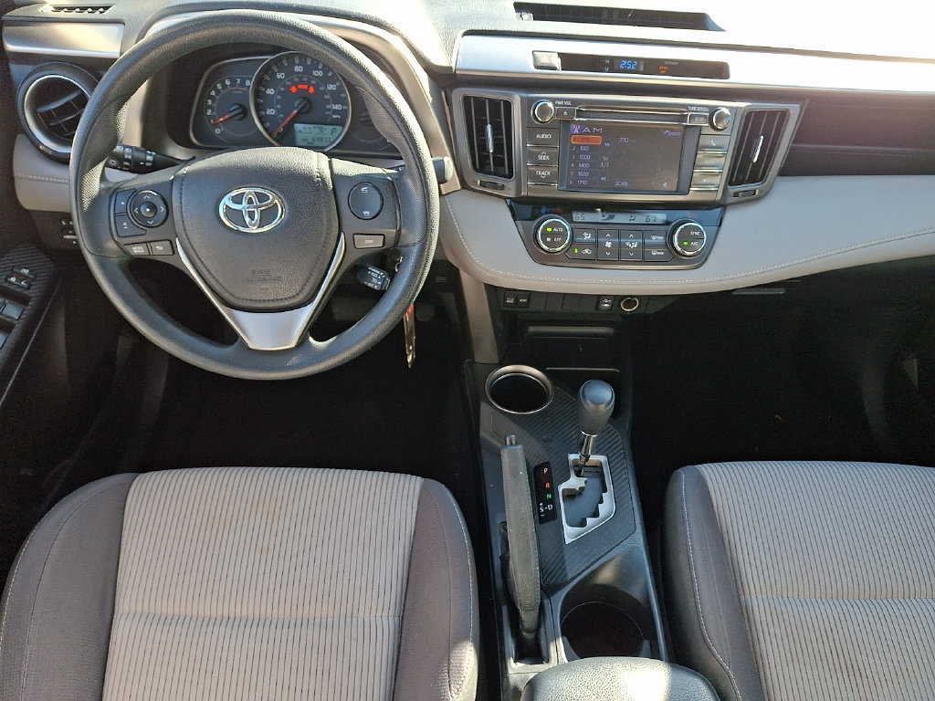 Used 2013 Toyota RAV4 XLE AWD/4WD image 3