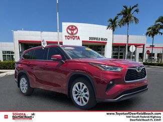 Certified 2025 Toyota Highlander Limited FWD video 1