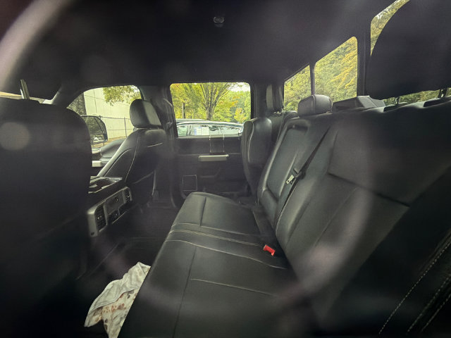 Used 2022 Ford F250 Lariat w/ Black Appearance Package AWD/4WD image 6