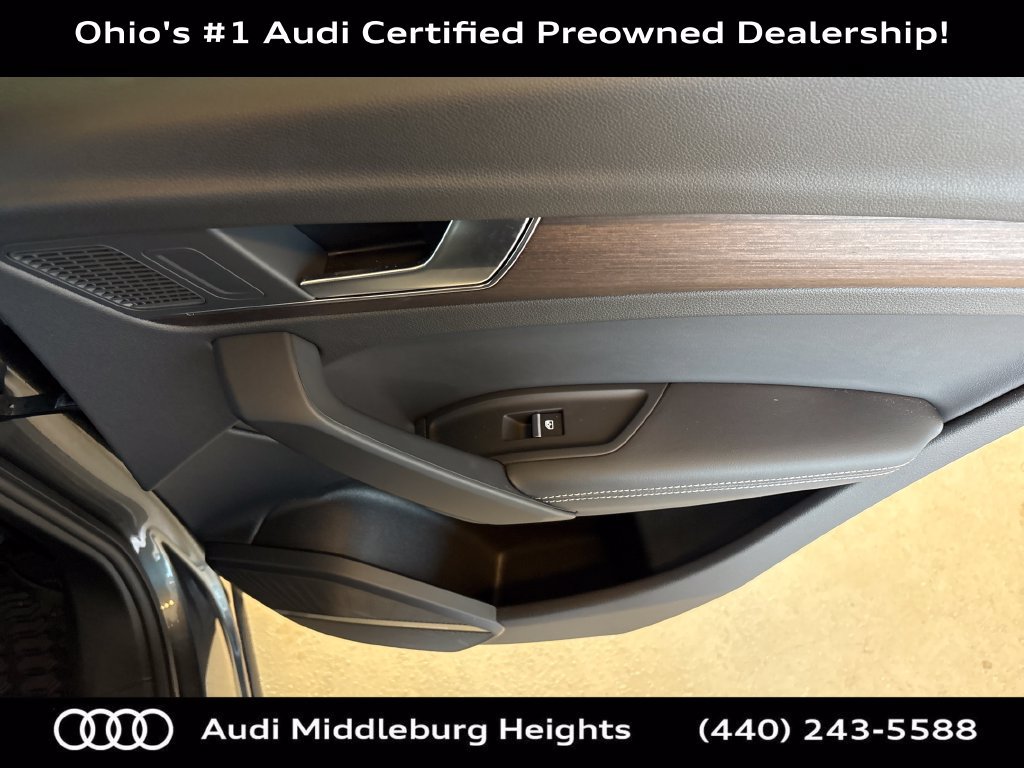 Used 2024 Audi Q5 2.0T Premium Plus w/ Premium Plus Package AWD/4WD image 31
