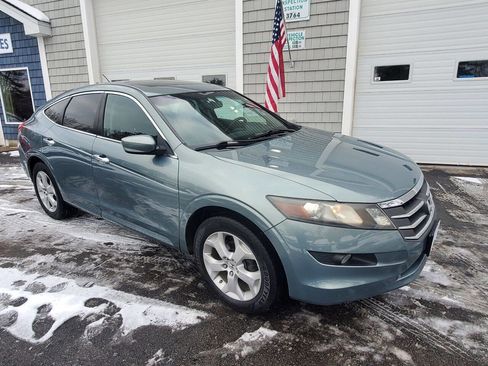 Used 2010 Honda Crosstour EX-L image 2