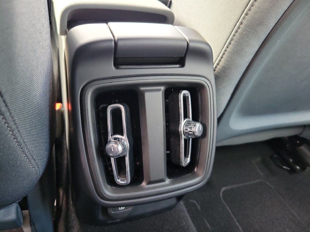 Used 2024 Polestar Polestar 2 AWD/4WD image 19