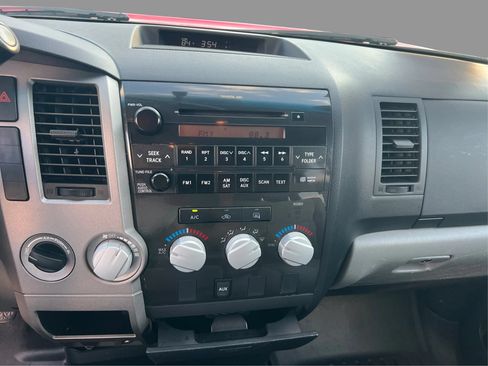 Used 2012 Toyota Tundra 4x4 Double Cab w/ Tow Pkg image 16