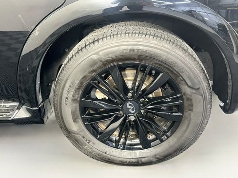 Used 2018 INFINITI QX80 2WD w/ Driver Assistance Package image 11