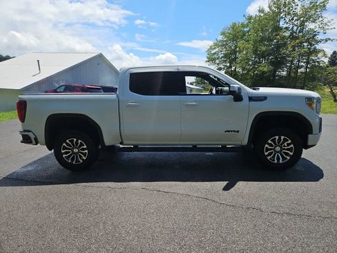 Used 2021 GMC Sierra 1500 AT4 w/ AT4 Value Package AWD/4WD image 6