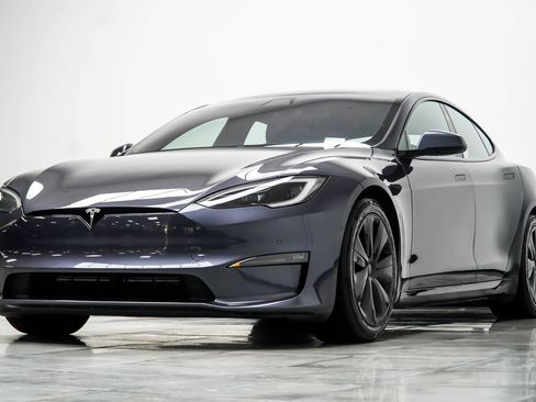 Used 2022 Tesla Model S AWD/4WD image 11