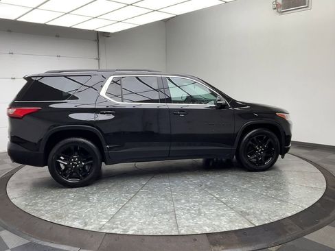 Used 2019 Chevrolet Traverse LT w/ LPO, Blackout Package image 40