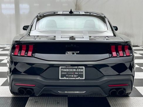Used 2024 Ford Mustang GT Premium image 6
