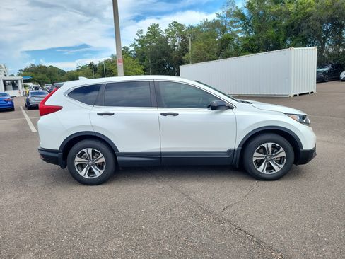 Used 2019 Honda CR-V LX image 6