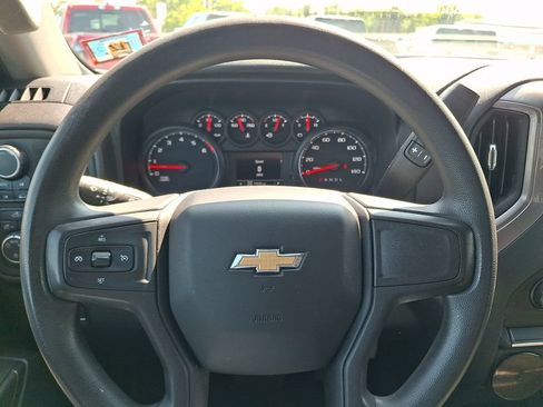 Used 2020 Chevrolet Silverado 1500 Custom w/ Custom Value Package AWD/4WD image 18