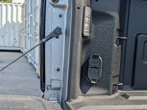 Used 2024 Chevrolet Silverado 2500 High Country w/ High Country Premium Package image 14