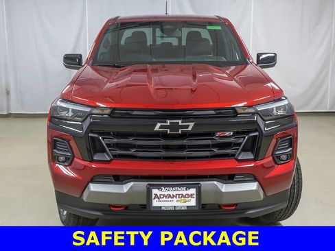 Certified 2024 Chevrolet Colorado Z71 w/ Z71 Convenience Package 2 image 5
