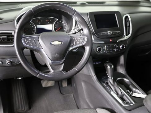 Used 2019 Chevrolet Equinox LT image 10