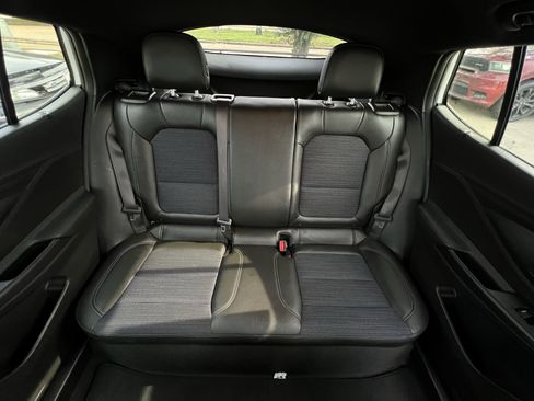 Used 2025 Buick Envista Preferred image 24