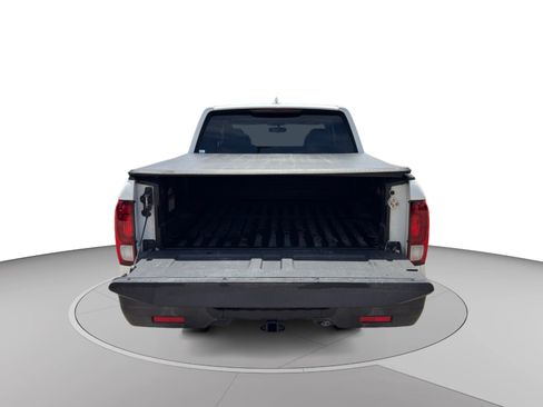 Used 2017 Honda Ridgeline RTL-T image 19