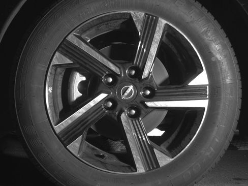 Used 2025 Nissan Sentra SV FWD image 12