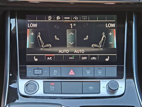 Used 2021 Audi Q8 Premium w/ Black Optic Package image 21