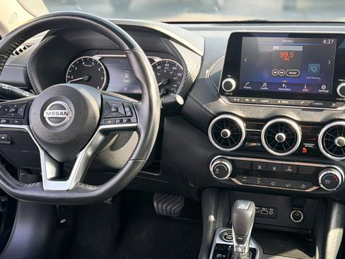 Used 2023 Nissan Sentra SV FWD image 10