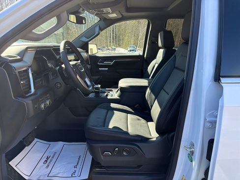 New 2026 GMC Sierra 1500 Denali image 13
