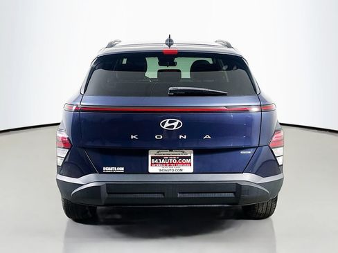 Used 2024 Hyundai Kona SEL AWD/4WD image 6