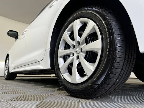 Certified 2024 Toyota Corolla LE FWD image 23