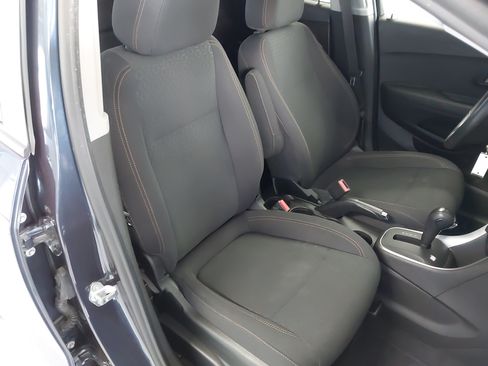 Used 2019 Chevrolet Trax LS w/ Tint and Cruise Package FWD image 28