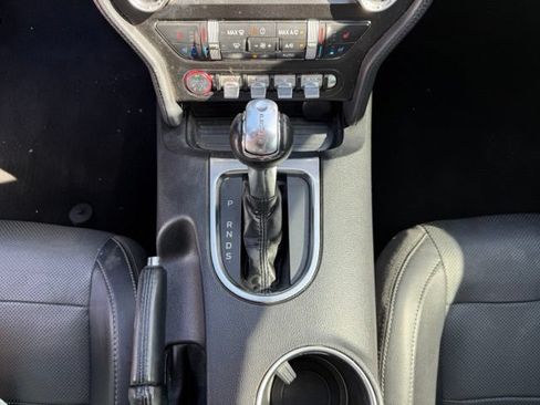 Used 2020 Ford Mustang Premium RWD image 19